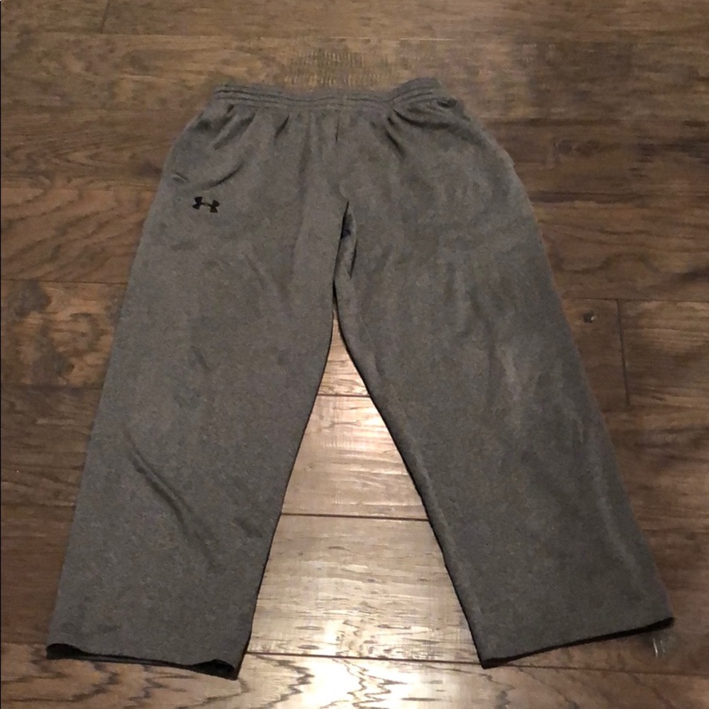 Dark grey under armour sweat pants